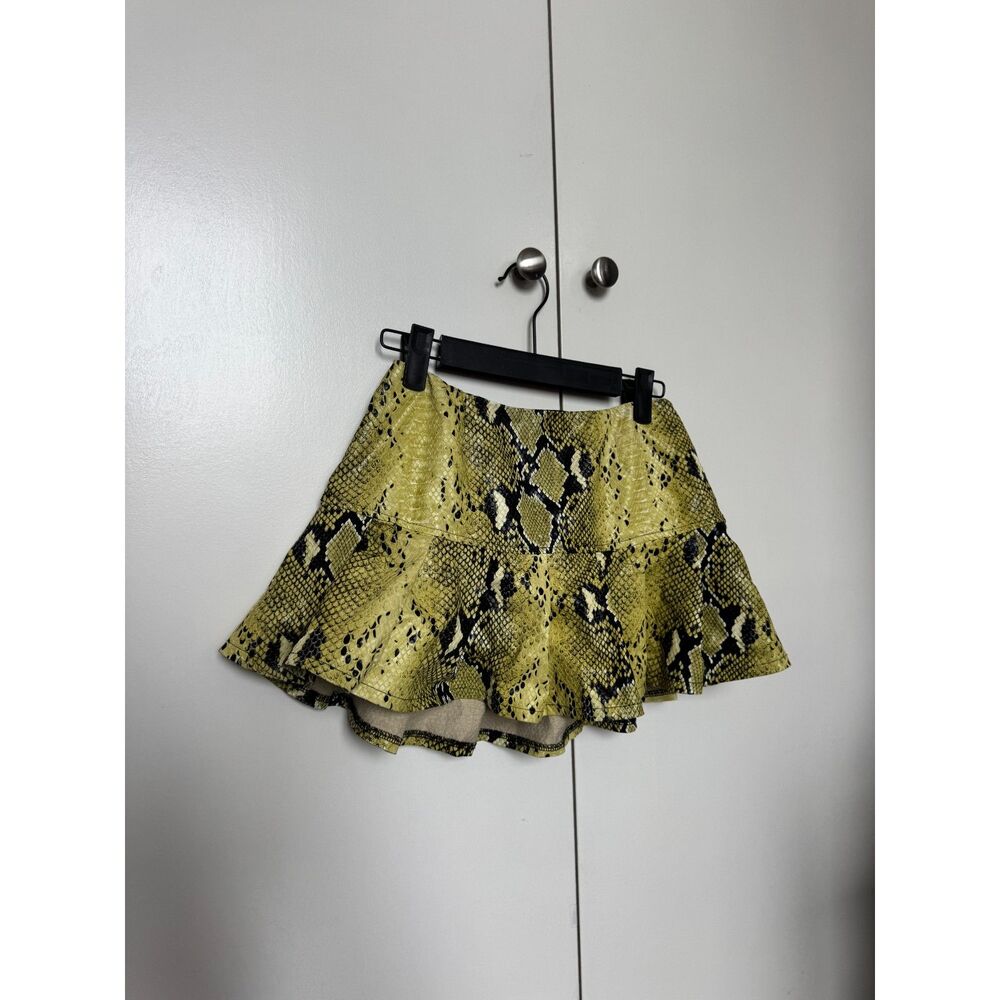 I Am Gia Yellow and Black Snakeskin Emboss Faux Leather Mini Skirt Ruffle SZ XS